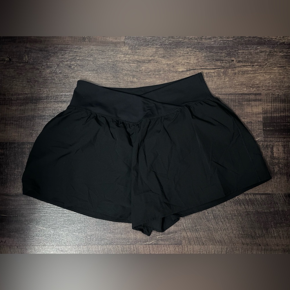 Maurices Flowy Active Shorts 4”